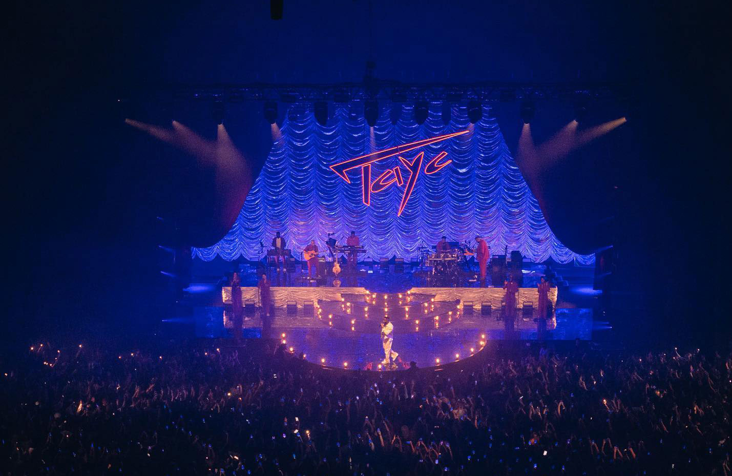 Tayc fera 2 dates à Paris la Défense Arena.